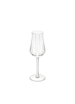 Young spirits glass: enjoy spirits in Twist collection glasses
